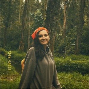 Meet your Posher, Éloïse